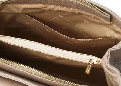 Taupe - šviesiai pilkai ruda Moteriška odinė rankinė moterims Natūralios odos odinis prabangus brangus  talpi, graži, patogi ir stilinga itališka moteriška rankinė moterims tašė galanterija, praktiška kaledų ar gimtadienio dovana moterims: mamai,žmonai,geriausiai draugei,sesei,dukrai.